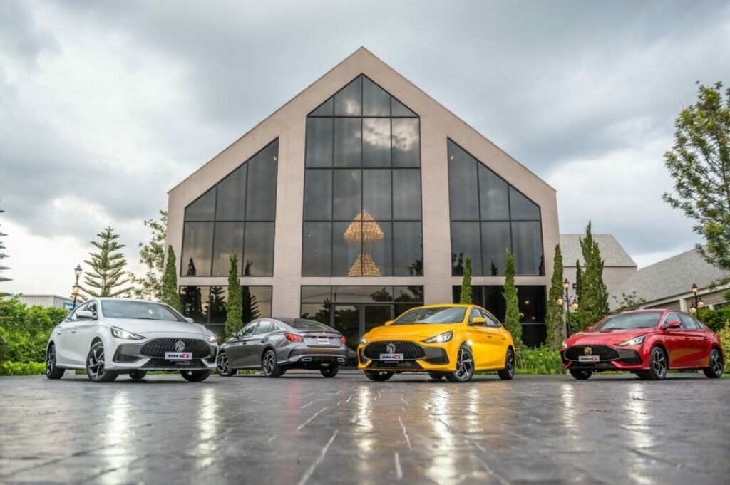 MG - ALL NEW MG5 - Lifestyle shots - Exterior (45)
