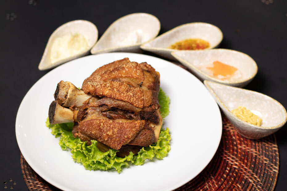 4 ขาหมูเยอรมัน