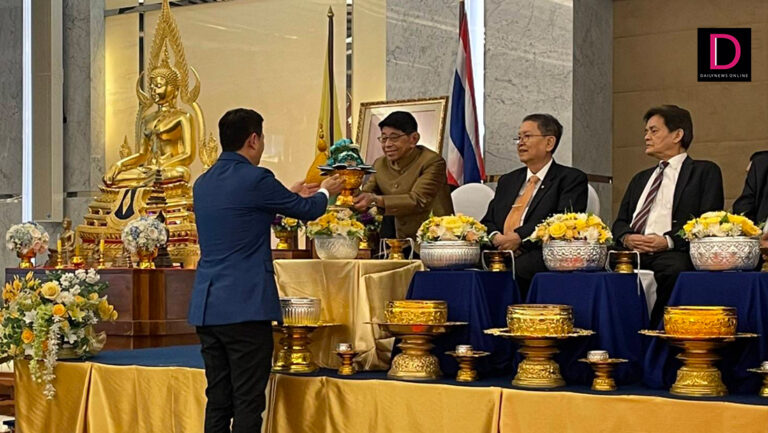 'อาจารย์วิษณุ เครืองาม' เป็นประธานในพิธีไหว้ครูของผู้เข้าอบรม 'วทน.2'