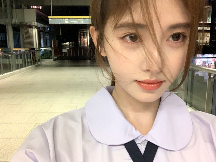 0040jbadly1hb7sycjblmj62ds1scqv502