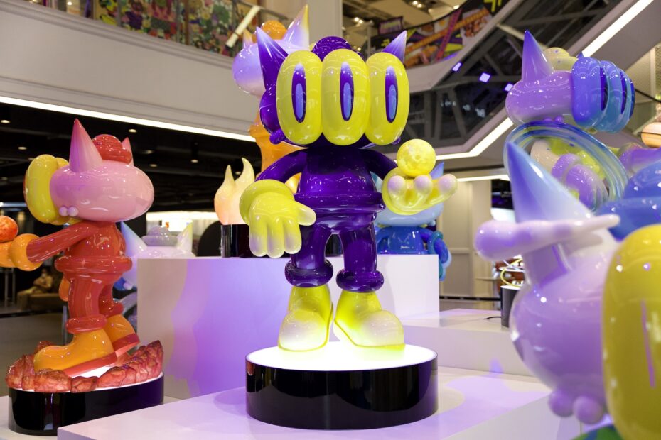8.Sculpture คาแรกเตอร์ Moonนิทรรศการ Siam Center x BOO present Solar Traveller by Benzilla2