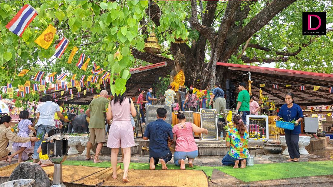 หลวงพ่อพระยืน