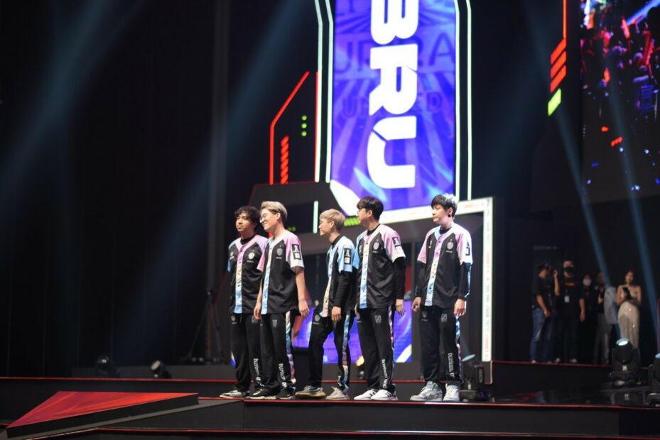LINE_ALBUM_Rov Pro League 2023_๒๓๐๔๐๓_67