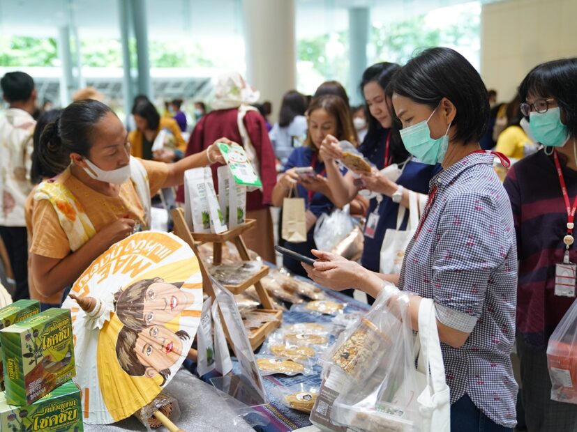 2.ภาพงานตลาดพลังชุมชน