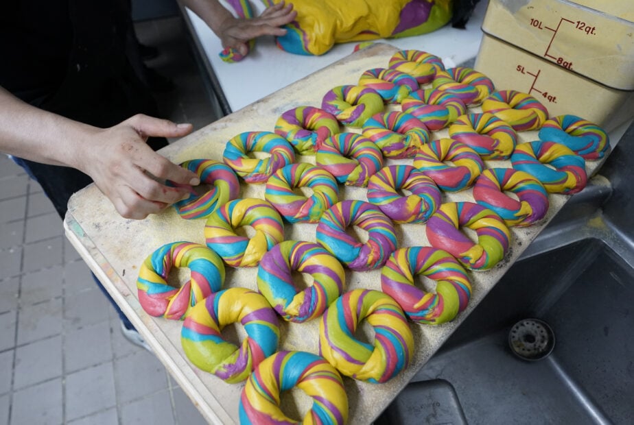 US-LIFESTYLE-RESTAURANT-FOOD-CULTURE-BAGELS