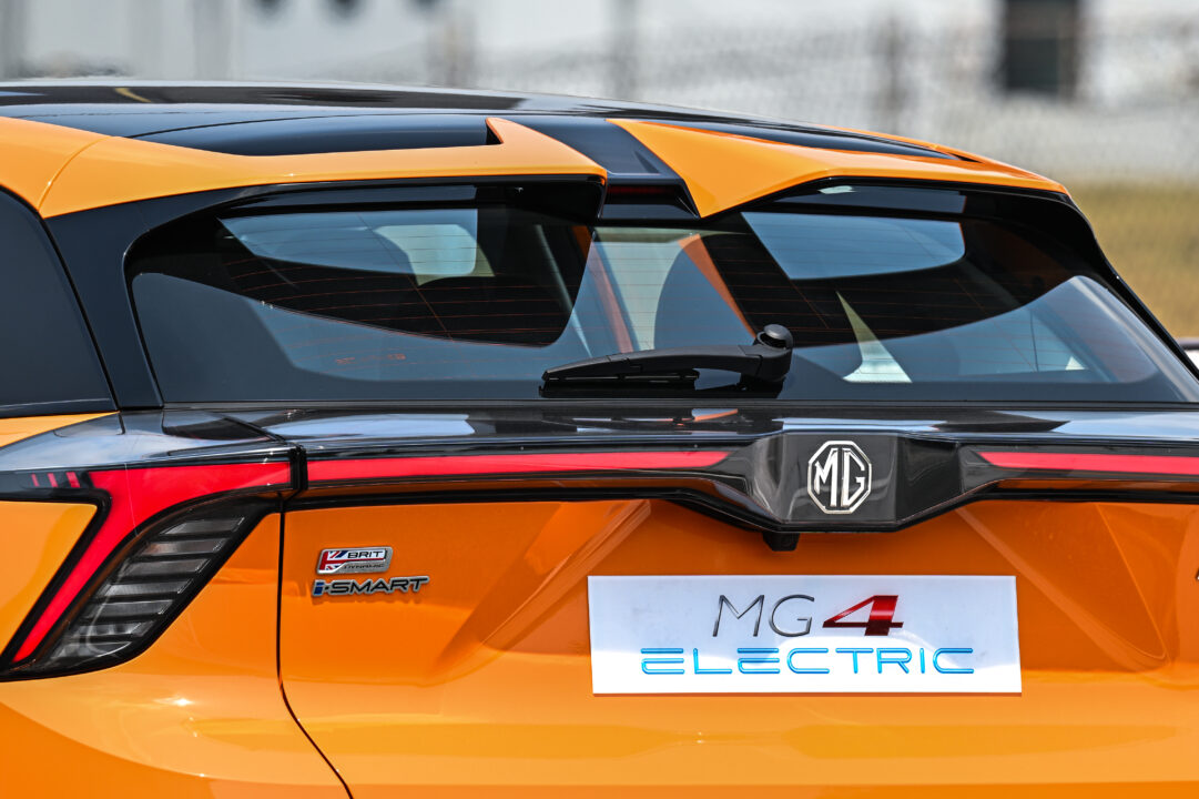 MG4 ELECTRIC - STANDARD RANGE (3)