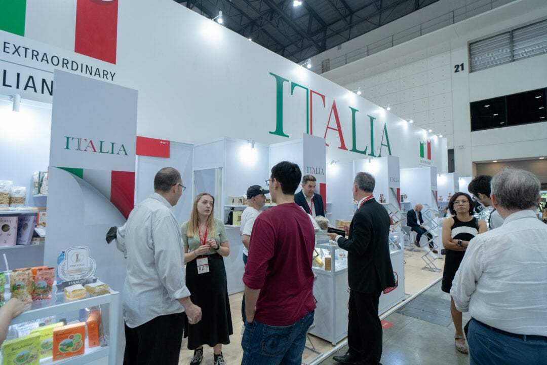 italian pavilion 25-5-730