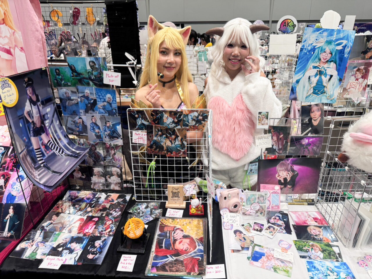 LINE_ALBUM_Addict Con 3_240916_181