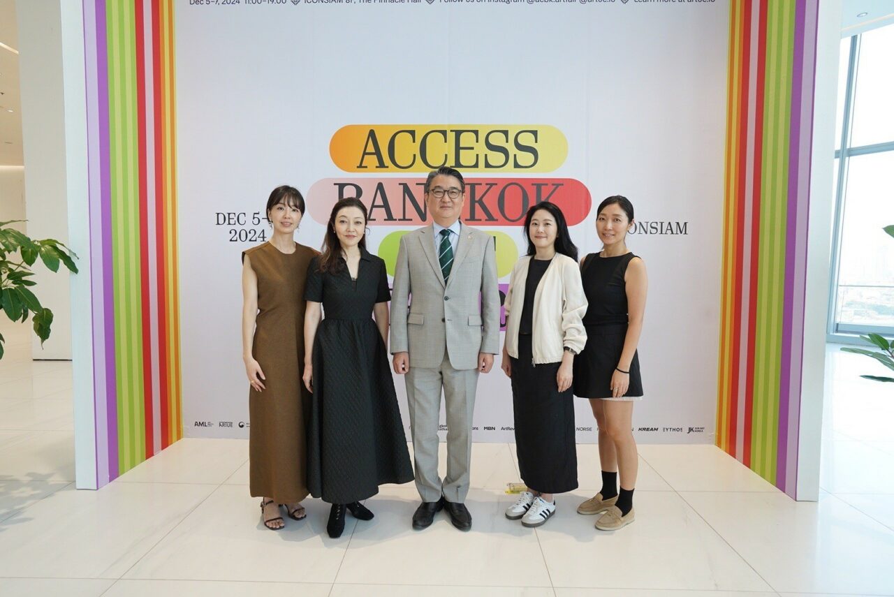 3. Ms. Mirim Lee, Mrs. Marisa Chearavanont, H.E. Mr. Park Yongmin, Ms. Bo young Song, Ms. Younyoung Cho