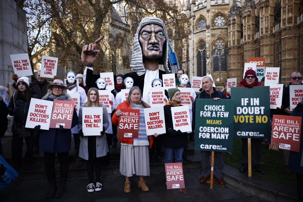 BRITAIN-POLITICS-PARLIAMENT-EUTHANASIA