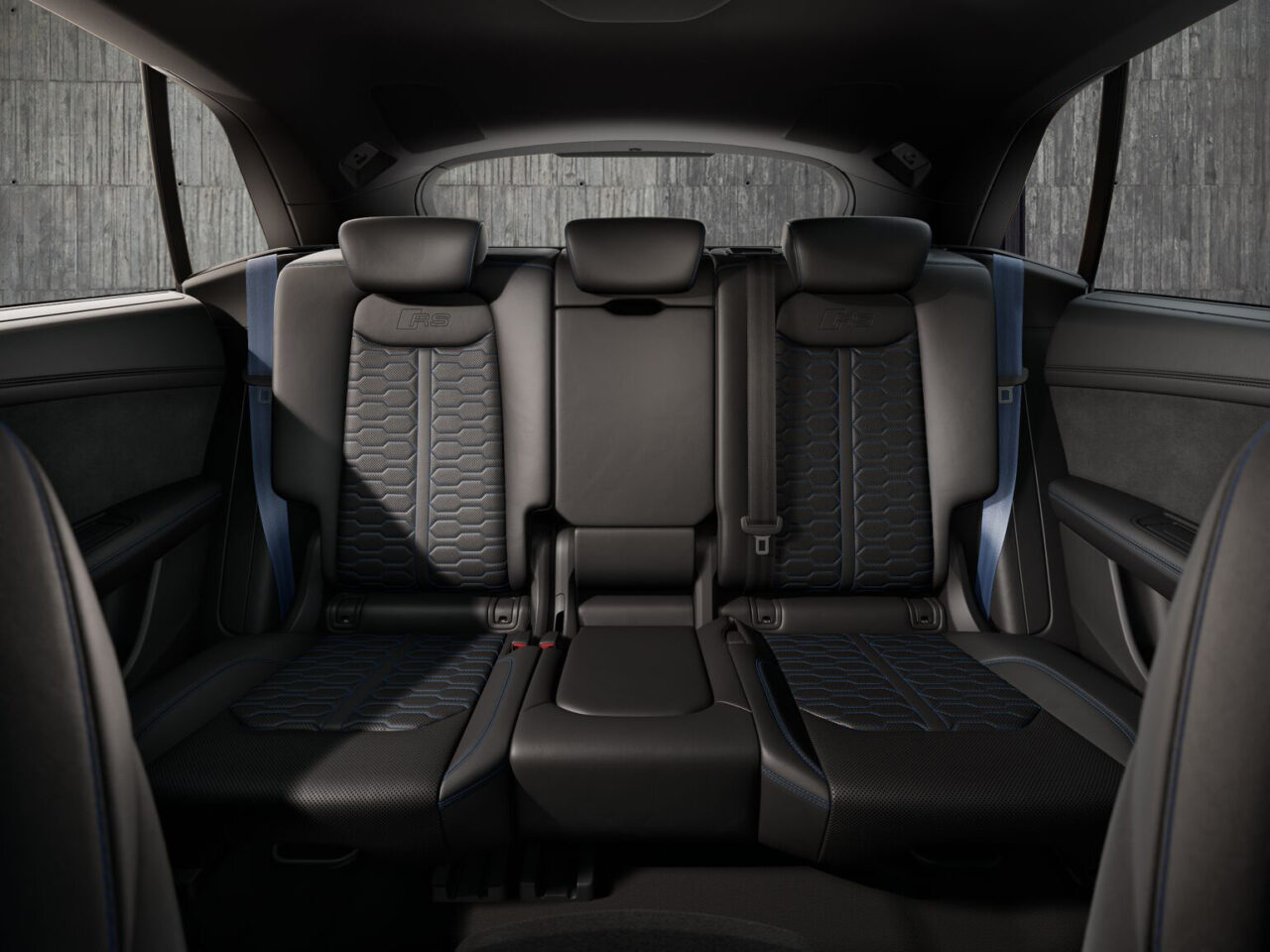 19 Rear seat