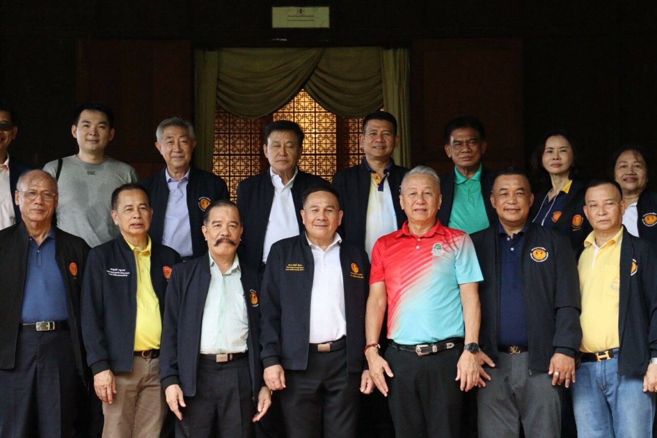 คณะกรรมาธิการนมัสการวัดสุวรรณคีรีวิหาร