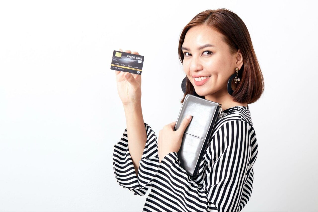 บัตรกดเงินสดคืออะไร