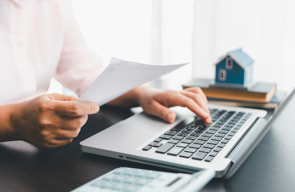  เช็กค่าธรรมเนียม