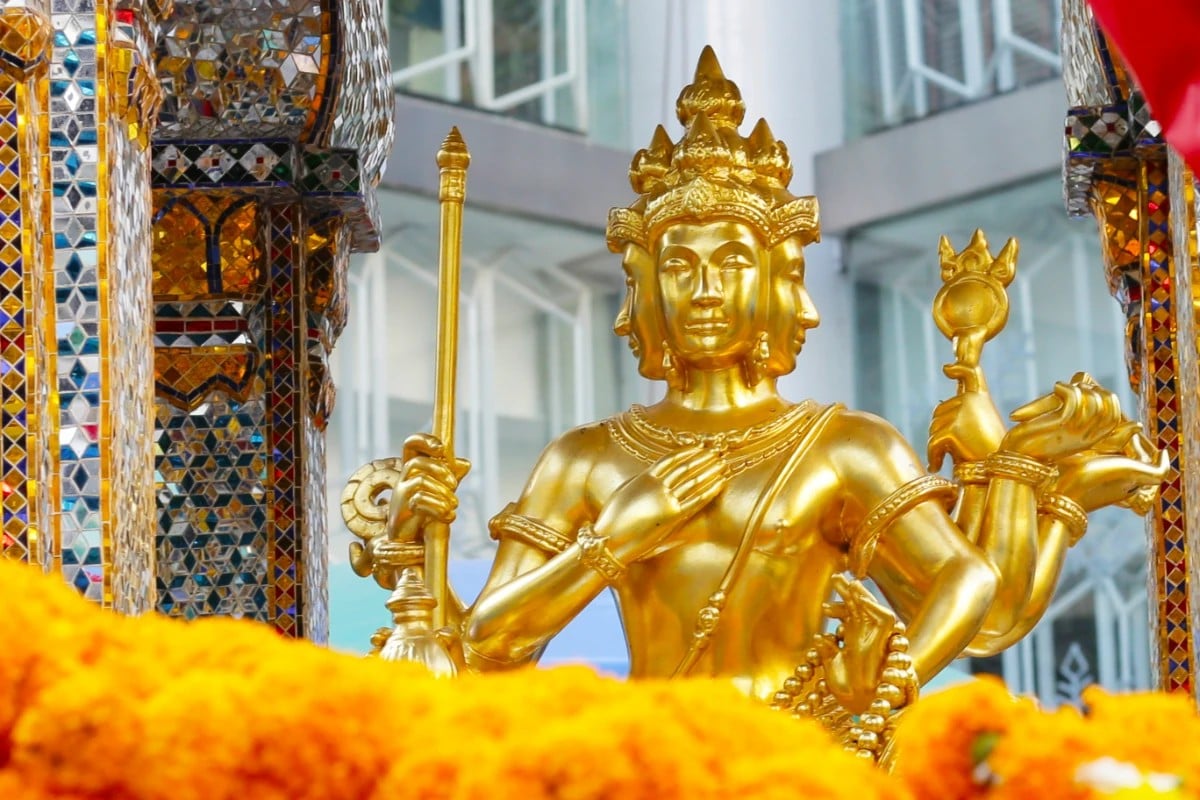 พระพรหมสี่หน้า ความหมายของรูปลักษณ์และสิ่งของที่ถือ