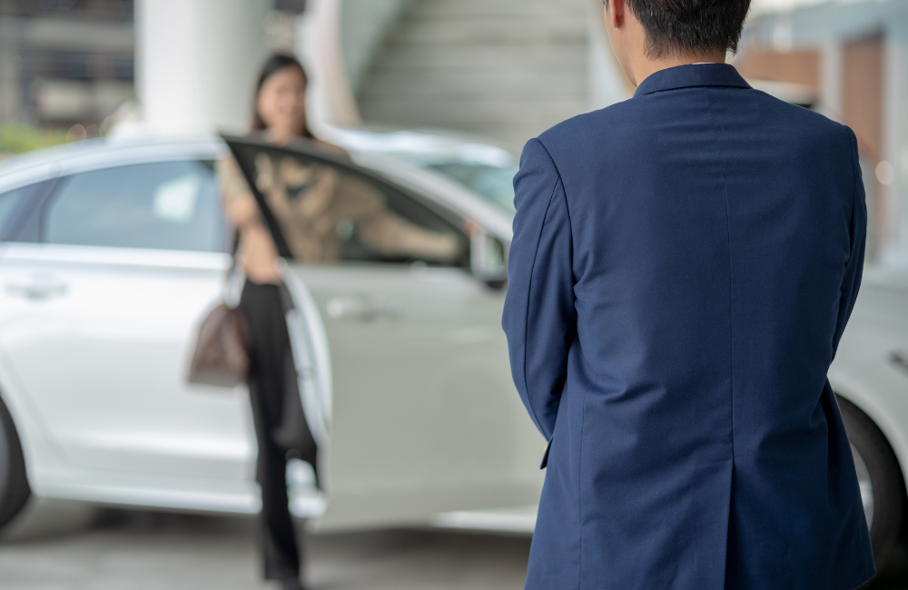 เอกสารสำคัญที่ต้องเตรียมเมื่อต้องการเช่ารถขับเอง