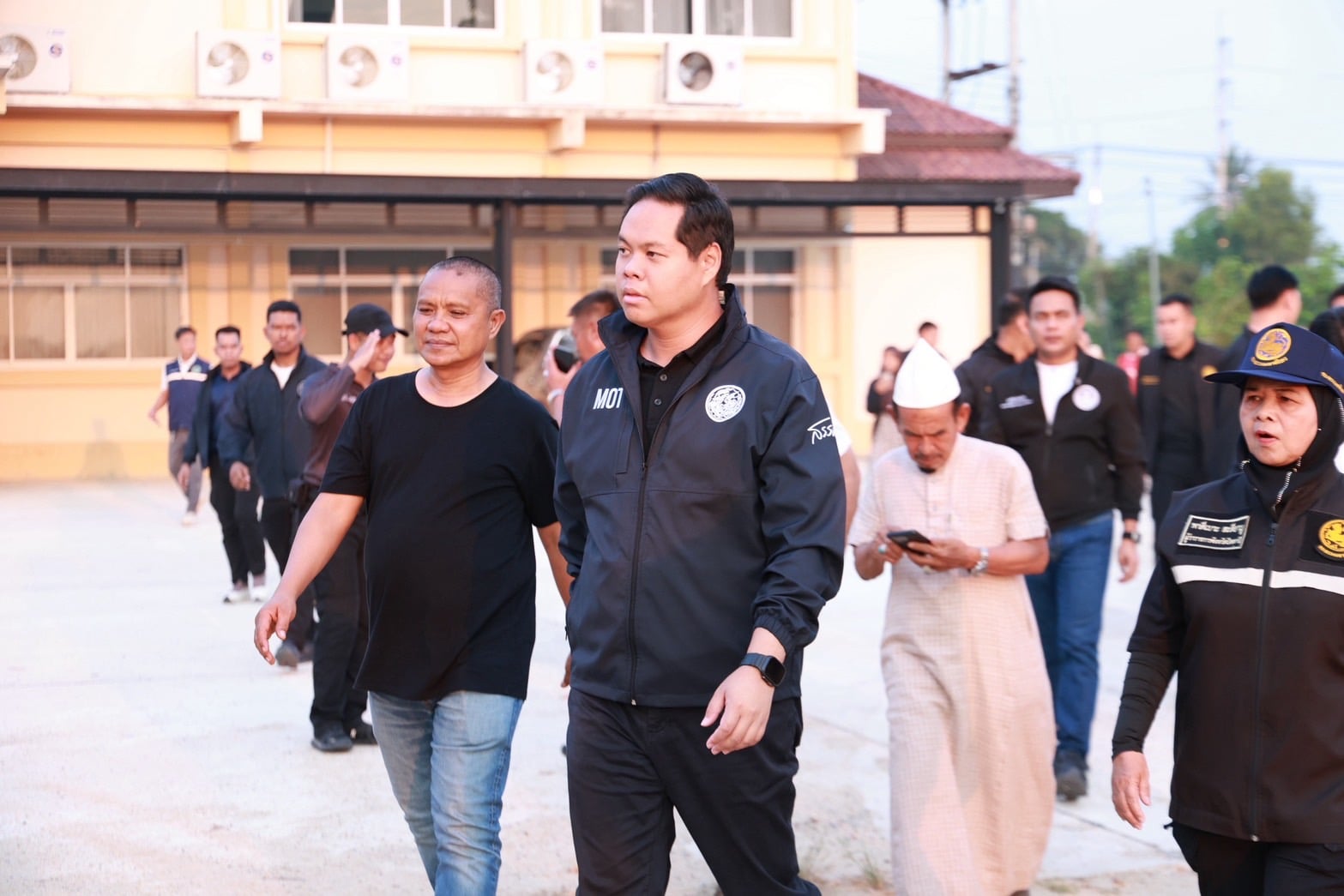 ‘สรรเพชญ’ เร่งสำรวจความเสียหายปัตตานี หลังเกิดเหตุความไม่สงบ