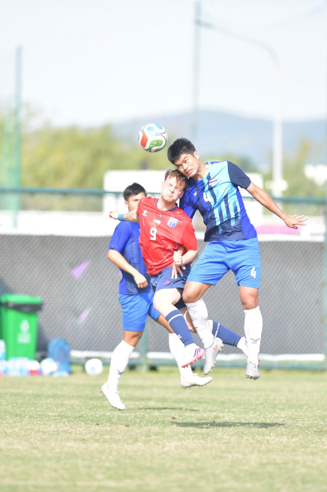 แข้งนักเรียนไทยดวลจุดโทษชนะชิลี 4-2 เข้ารอบ 8 ทีมบอลนักเรียนโลก เจอกินีพรุ่งนี้